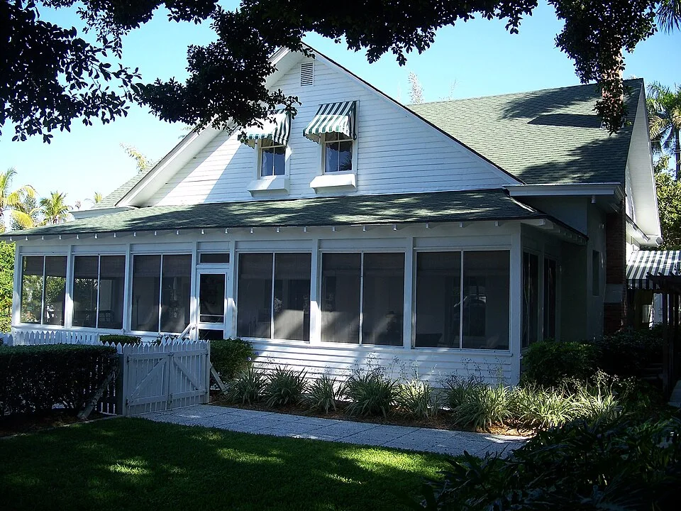 Historic Palm Cottage, Naples